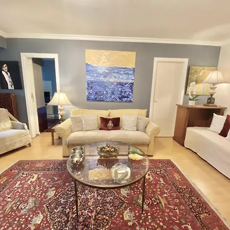 Saint Lambert Terrace *